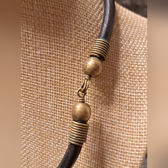 Brass Agate Resin Choker - Picture 3 of 5